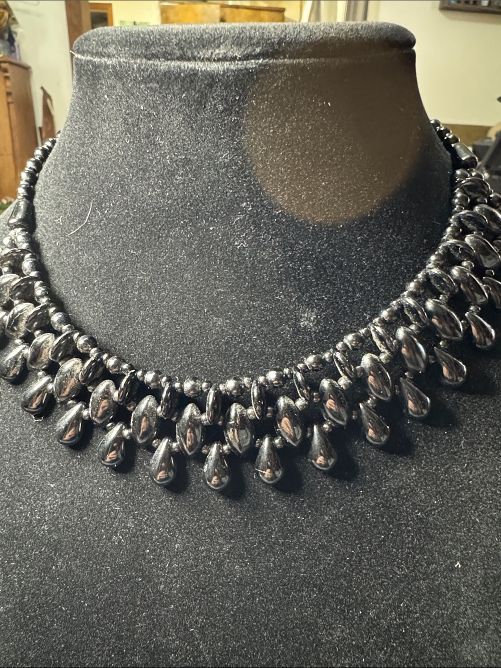 Vintage Black Teardrop Statement Necklace - Unbranded